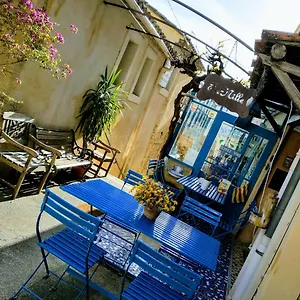Fa Mille Maison Bleu Robion en Luberon